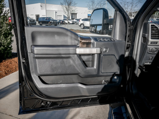 2022 FORD F250 SUPER DUTY LARIAT CREW CAB