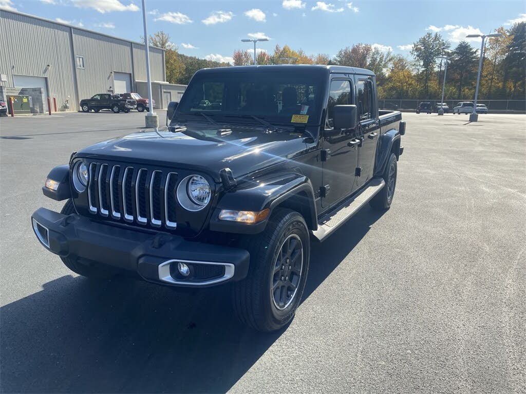 2021 JEEP GLADIATOR Overland Crew Cab 4WD