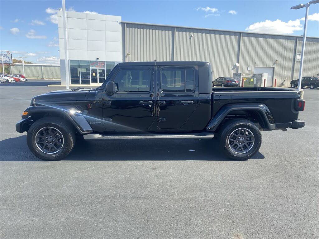 2021 JEEP GLADIATOR Overland Crew Cab 4WD