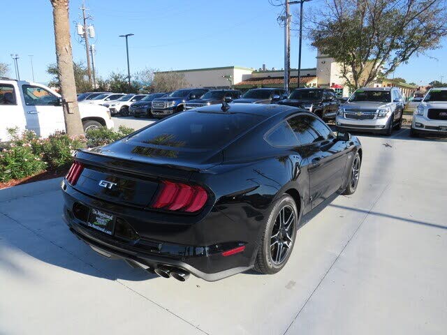 2022 FORD MUSTANG GT Premium Fastback RWD