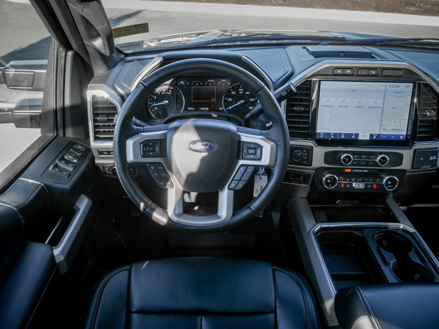 2022 FORD F250 SUPER DUTY LARIAT CREW CAB