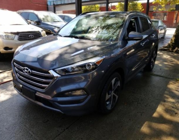 2016 HYUNDAI TUCSON LIMITED GRAY