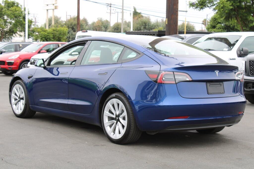 2021 TESLA Model 3 Standard Range Plus RWD