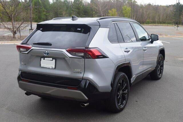 2022 TOYOTA RAV4 HYBRID XSE PREMIUM