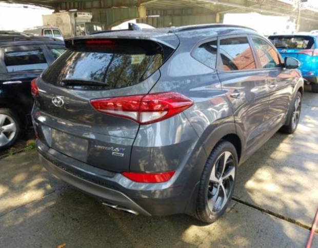 2016 HYUNDAI TUCSON LIMITED GRAY