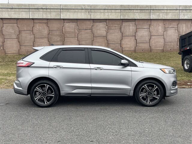 2022 FORD EDGE ST AWD GRAY