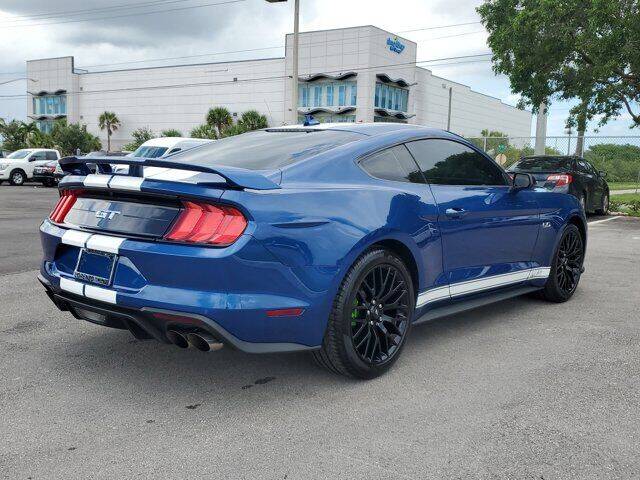 2022 FORD MUSTANG GT 2dr Fastback