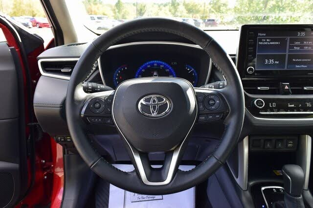 2022 TOYOTA COROLLA CROSS XLE FWD