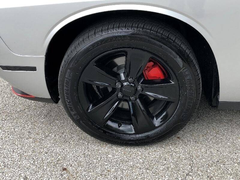 2019 DODGE CHALLENGER SXT