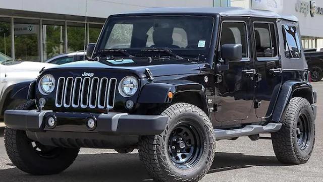 2017 JEEP WRANGLER UNLIMITED SAHARA 4WD