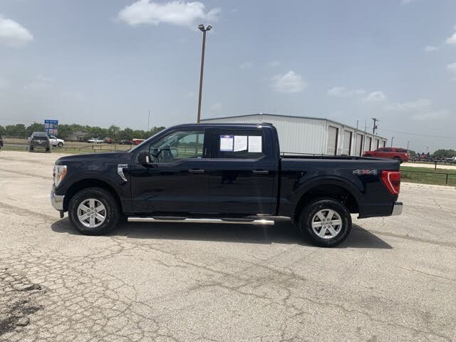 2021 FORD F-150  XLT SUPERCREW BLACK