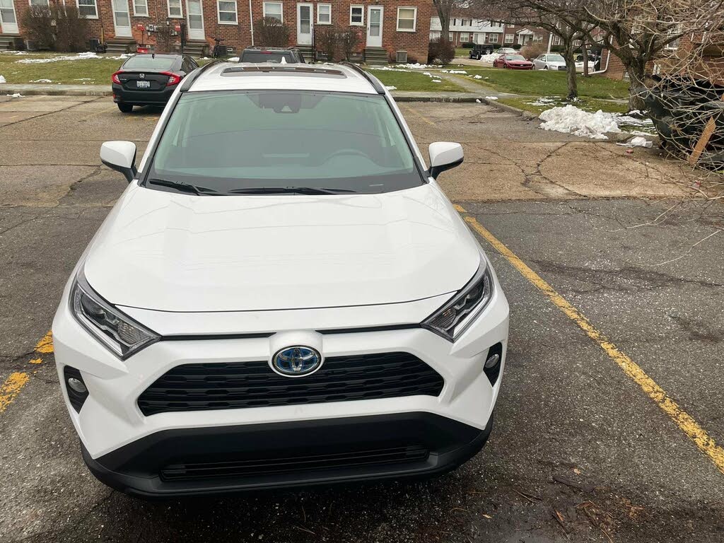 2021 TOYOTA RAV4 HYBRID WHITE