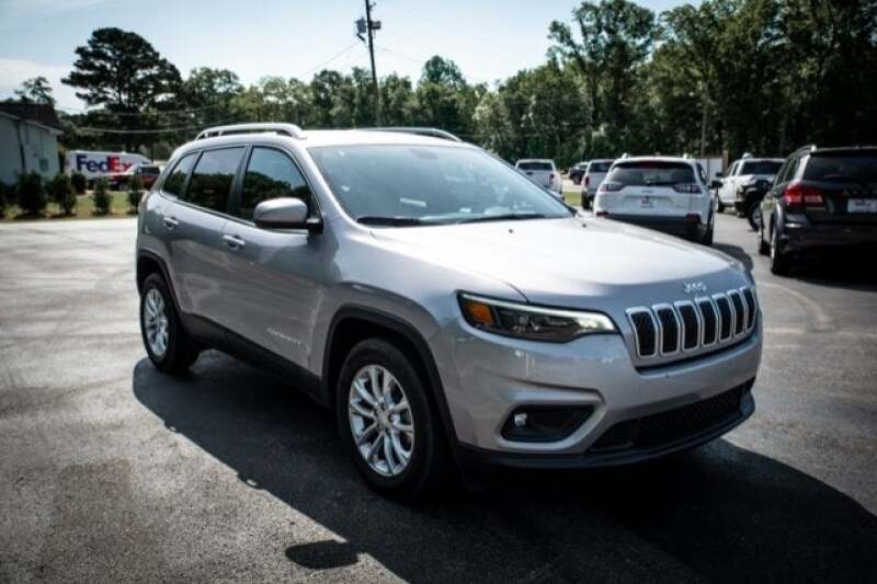 2019  JEEP CHEROKEE LATITUDE