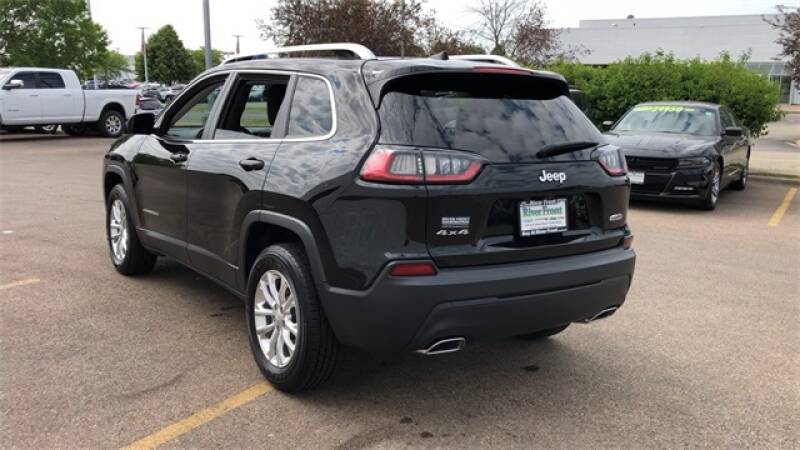 2019  JEEP CHEROKEE  LATITUDE 4X4