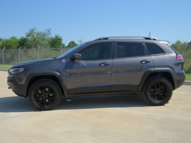 2019  JEEP CHEROKEE TRAILHAWK