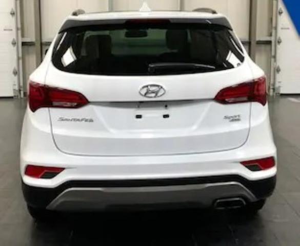 2018 HYUNDAI SANTA FE SPORT 2.4L LUXURY