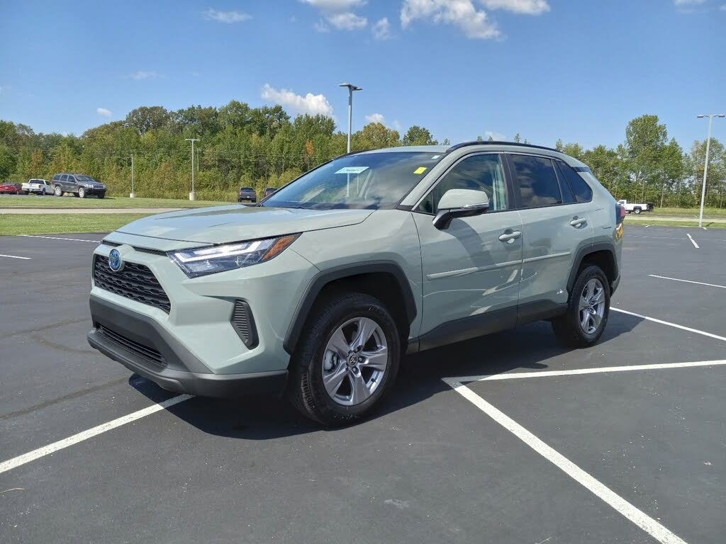 2022 TOYOTA RAV4 Hybrid XLE AWD