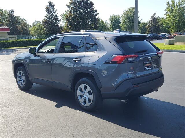 2021 TOYOTA RAV  4 LE