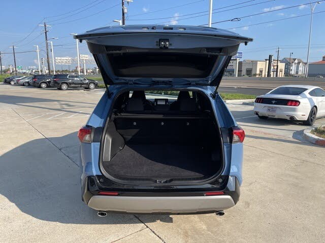 2022 TOYOTA Toyota RAV4 Hybrid SE AWD