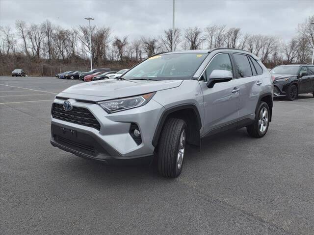 2022 TOYOTA RAV4 HYBRID XLE PREMIUM GR