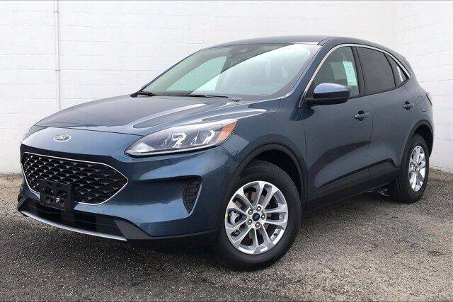 2020 FORD  ESCAPE SE