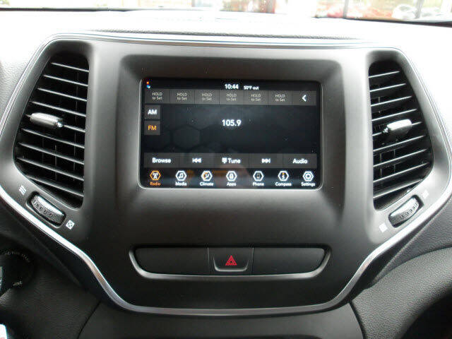 2019 JEEP CHEROKEE LATITUDE (WHITE) 