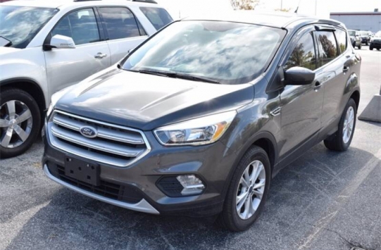 2019 FORD ESCAPE  SE - IV