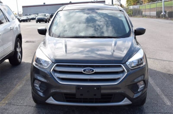 2019 FORD ESCAPE  SE - IV