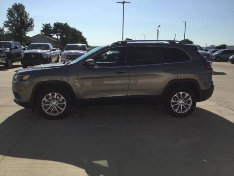 2019 JEEP CHEROKEE LATITUDE *GR