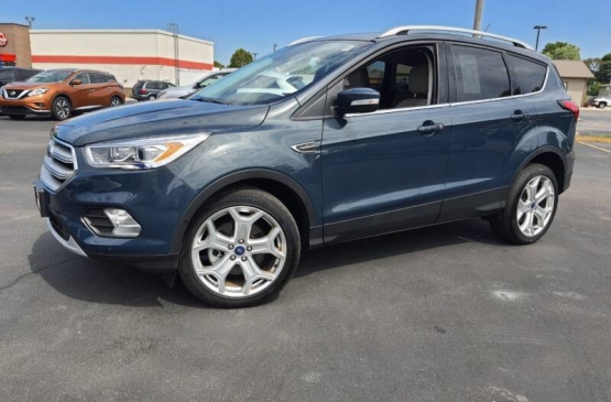 2019 FORD ESCAPE TITANIUM (BL)