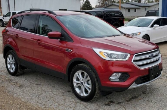 2019 FORD ESCAPE SEL (R)