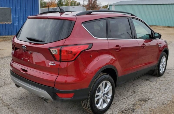 2019 FORD ESCAPE SEL (R)