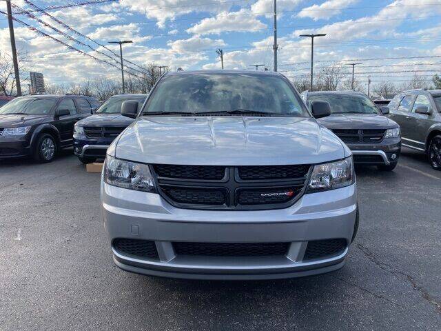 2020 DODGE JOURNEY SE VALUE-SILVER