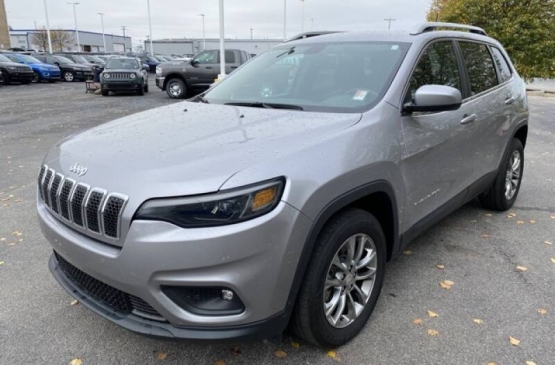 2019 JEEP CHEROKEE LATITUDE PLUS *