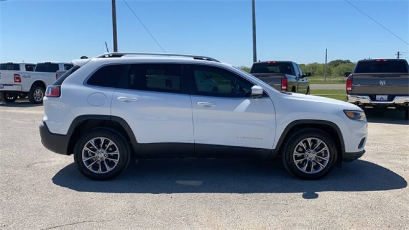 2019 JEEP CHEROKEE LATITUDE PLUS