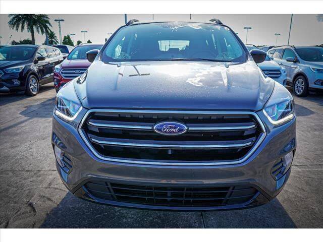 2019 FORD ESCAPE  SE **/