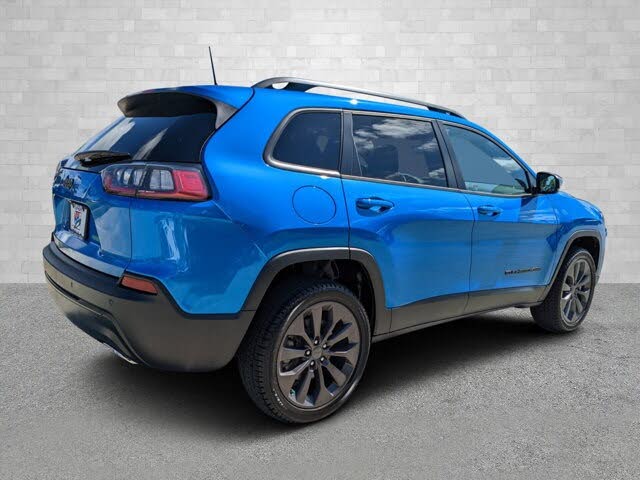 2021 Jeep CHEROKEE