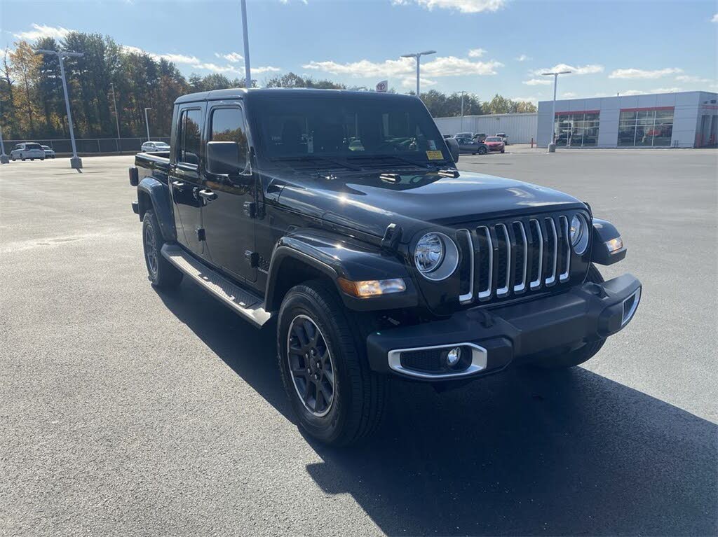 2021 JEEP GLADIATOR Overland Crew Cab 4WD