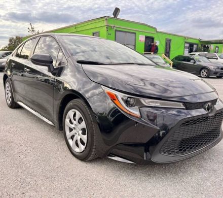 2022 TOYOTA COROLLA LE 4dr Sedan Black