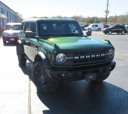 2023 FORD BRONCO OUT BANKS 4 DOOR