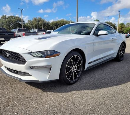 2023 FORD Mustang Ecoboost Fastback