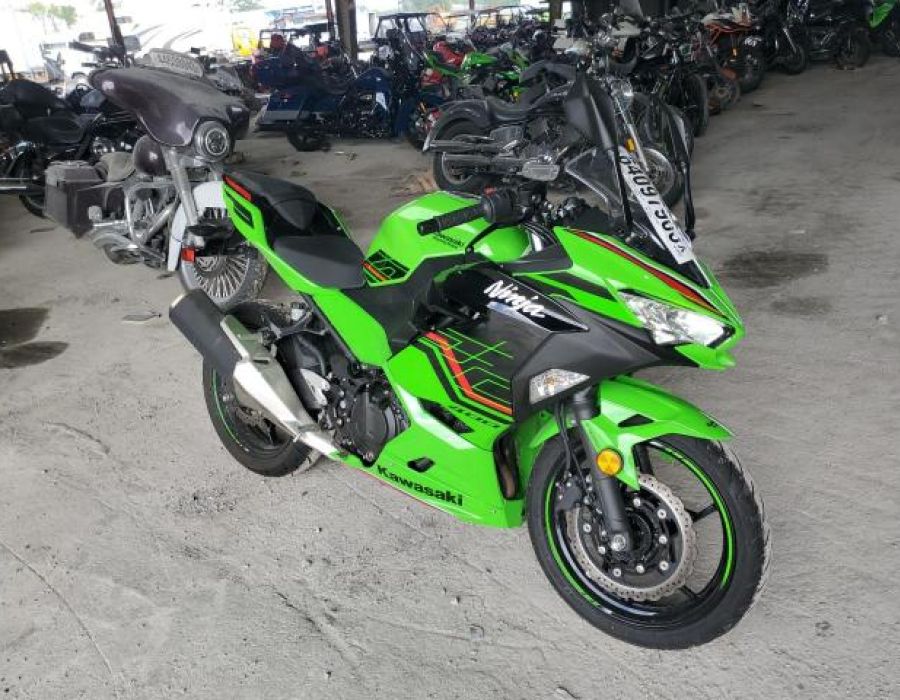 2023 KAWASAKI EX 400 GREEN