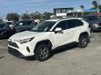 2022 TOYOTA RAV4 Hybrid AWD XLE 4dr SUV W.