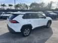 2022 TOYOTA RAV4 Hybrid AWD XLE 4dr SUV W.