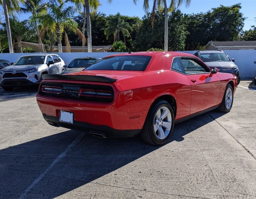 2023 DODGE Challenger  SXT RWD RED