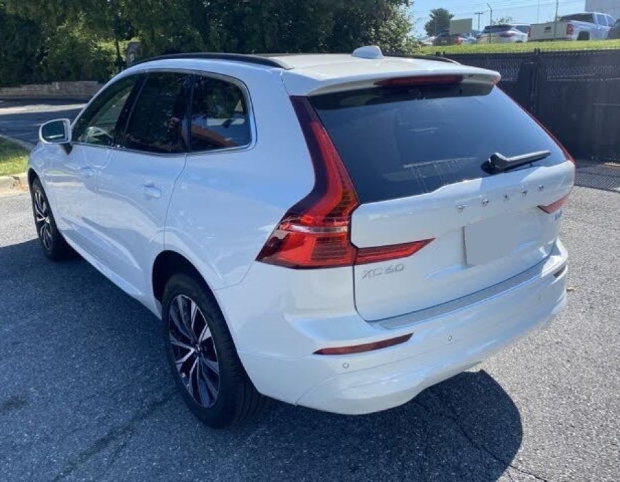 2023 Volvo XC60 B5 Core AWD