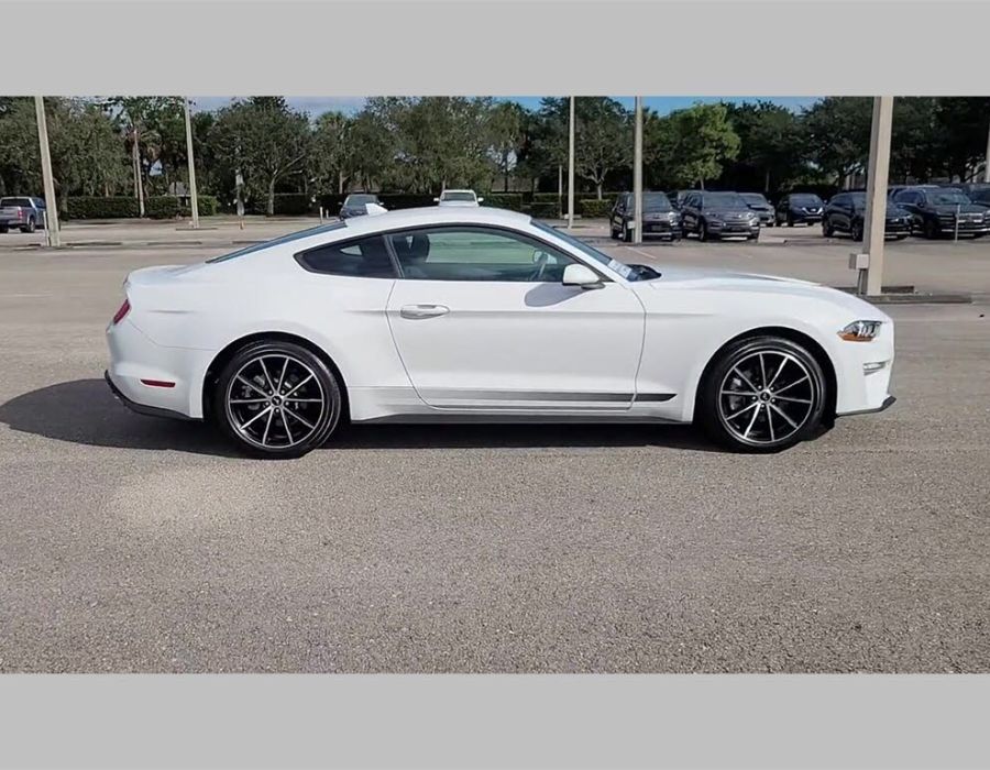 2023 FORD Mustang Ecoboost Fastback