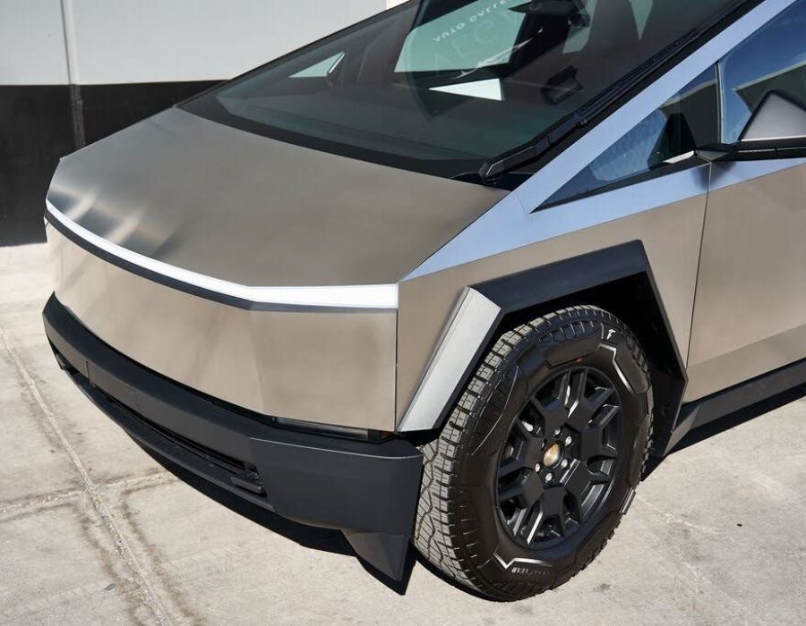 2024 TESLA CYBERTRUCK AWD