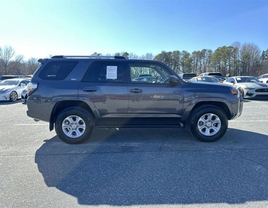 2023 TOYOTA 4RUNNER SR54WD