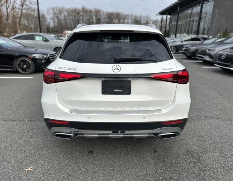 2023 Mercedes Benz GLC-Class GLC 300 4MATIC Cross. AWD